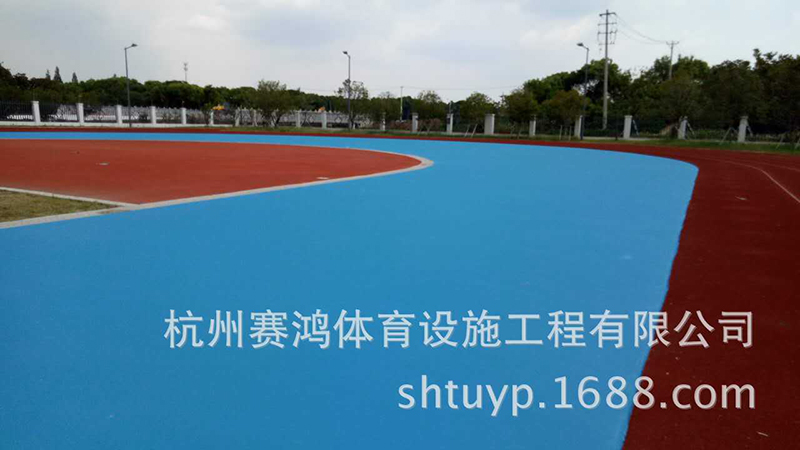專業(yè)輪滑比賽場(chǎng)地地坪輪滑地坪施工硬地丙烯酸輪滑場(chǎng)面層耐磨性強(qiáng)